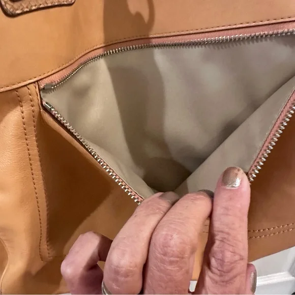 Coach Penelope Apricot / Peachy Leather shoulder bag - - Picture 10 of 14